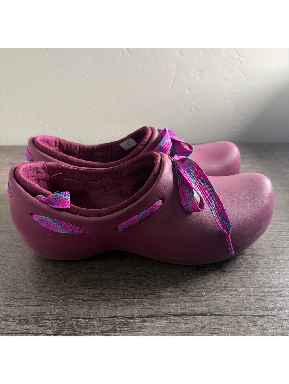 Crocs Tilda Dutch Clog Style Quilted Lining Women's Size 9 Folksy Purple Boho